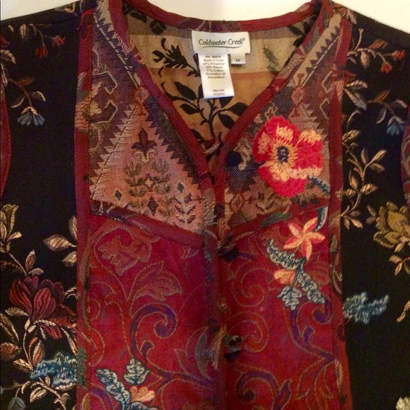 Women’s Jaquard. Vest - Picture 2 of 6